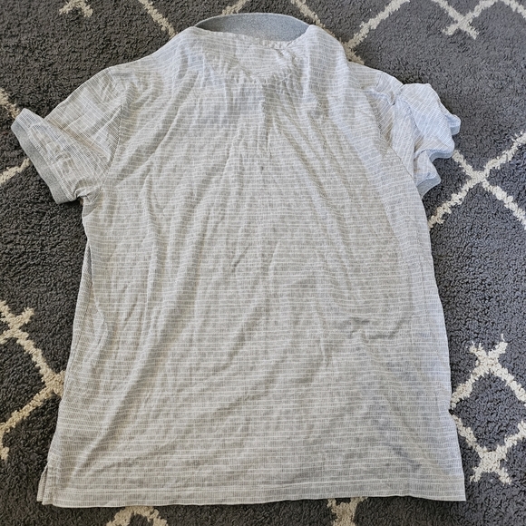 Calvin Klein Liquid Touch Polo Shirt Size Large - Picture 4 of 4